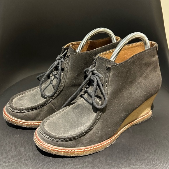 Johnson & Murphy ladies shoes - Picture 2 of 3